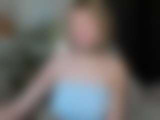 MiaCurlss's Live Sex Cam Show
