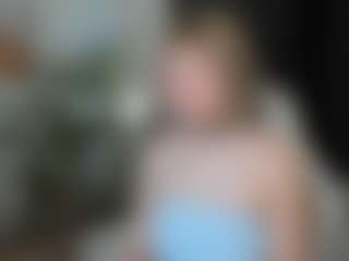 MiaCurlss's Live Sex Cam Show