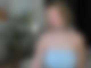 MiaCurlss's Live Sex Cam Show
