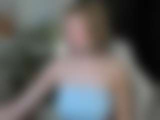 MiaCurlss's Live Sex Cam Show
