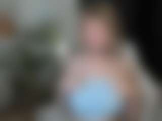 MiaCurlss's Live Sex Cam Show