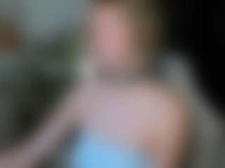 MiaCurlss's Live Sex Cam Show