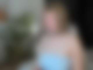 MiaCurlss's Live Sex Cam Show
