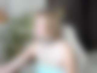 MiaCurlss's Live Sex Cam Show
