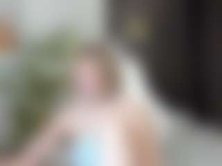 MiaCurlss's Live Sex Cam Show