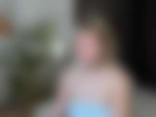 MiaCurlss's Live Sex Cam Show