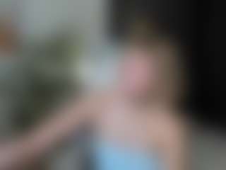 MiaCurlss's Live Sex Cam Show