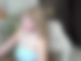 MiaCurlss's Live Sex Cam Show