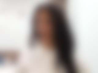 Live cam show with XiomaraRoney - Smoking on SpankPalCams