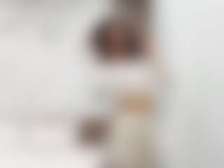 Live cam show with XiomaraRoney - Sexwebcam Brown Hair on Camsoda