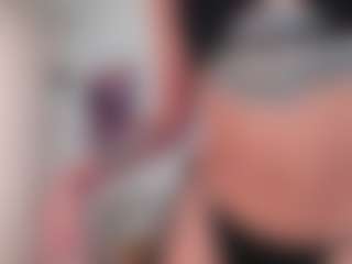 ALYSA-COPER's Live Sex Cam Show