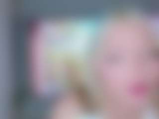 CharityKintzer's Live Sex Cam Show