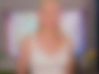 CharityKintzer's Live Sex Cam Show