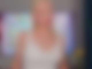 CharityKintzer's Live Sex Cam Show