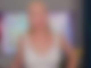 CharityKintzer's Live Sex Cam Show