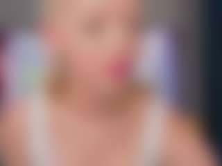 CharityKintzer's Live Sex Cam Show