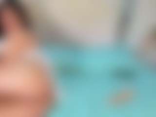 Live cam show with Greciaklein - New Orgasm on Camsoda