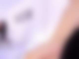 SiennaFoxxとのライブチャットショー - CamsodaのFingering