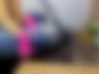 Live cam show with Yaya-fox69 - New Sexwebcam on nudelive.tv