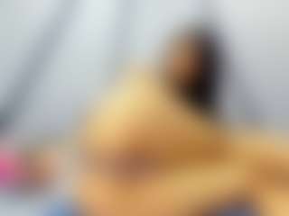 Live cam show with Yaya-fox69 - New Toys on Streamer API