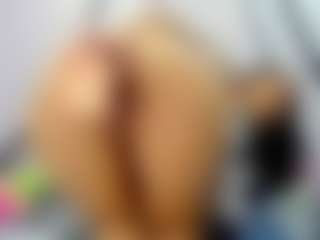 Yaya-fox69's Live Sex Cam Show