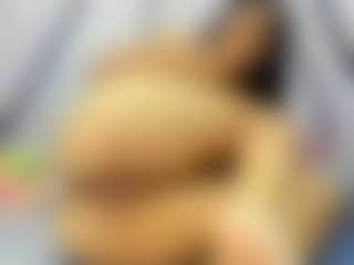 Yaya-fox69's Live Sex Cam Show