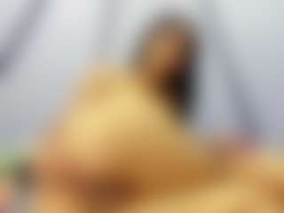Yaya-fox69's Live Sex Cam Show