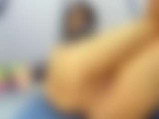 Yaya-fox69's Live Sex Cam Show