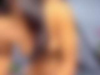 Live cam show with Yaya-fox69 - Thin on Camsoda