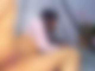 Live cam show with Yaya-fox69 - New Toys on liverealitysex.com