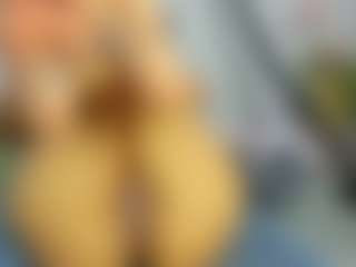 Yaya-fox69's Live Sex Cam Show