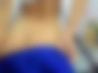 Yaya-fox69's Live Sex Cam Show