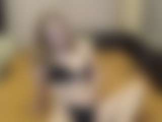 LiaFlower's Live Sex Cam Show