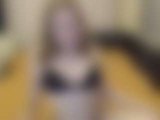 LiaFlower's Live Sex Cam Show