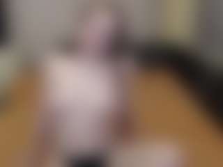 LiaFlower's Live Sex Cam Show