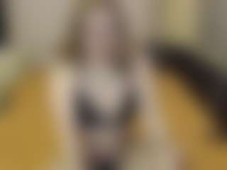 Live cam show with LiaFlower - Blonde Hair Shaved Pussy on Camsoda