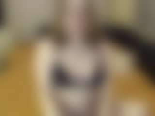 LiaFlower's Live Sex Cam Show