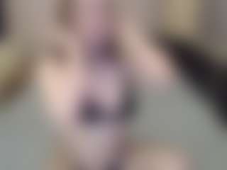 LiaFlower's Live Sex Cam Show