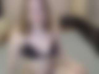 LiaFlower's Live Sex Cam Show