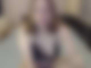 LiaFlower's Live Sex Cam Show