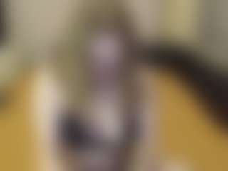 Live cam show with LiaFlower - Solo on Camiplay Live