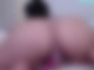 Bornintitan's Live Sex Cam Show