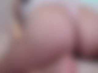 Bornintitan's Live Sex Cam Show