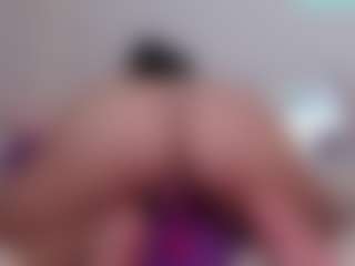 Bornintitan's Live Sex Cam Show