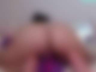Bornintitan's Live Sex Cam Show