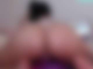 Bornintitan's Live Sex Cam Show