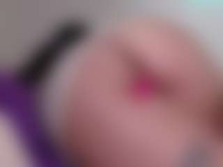 Bornintitan's Live Sex Cam Show