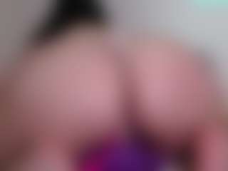 Live cam show with Bornintitan - Bedroom on Strip Flash - Live Sex Shows