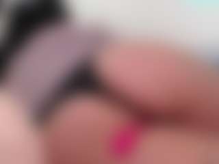 Bornintitan's Live Sex Cam Show