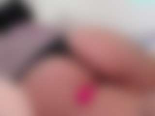 Bornintitan's Live Sex Cam Show